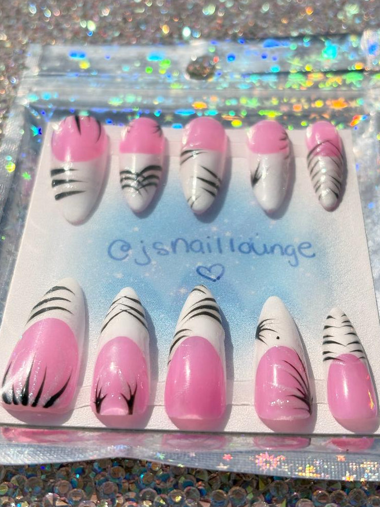 Brushstrokes and Glitter | Handmade Press-on Gel X Nail Set