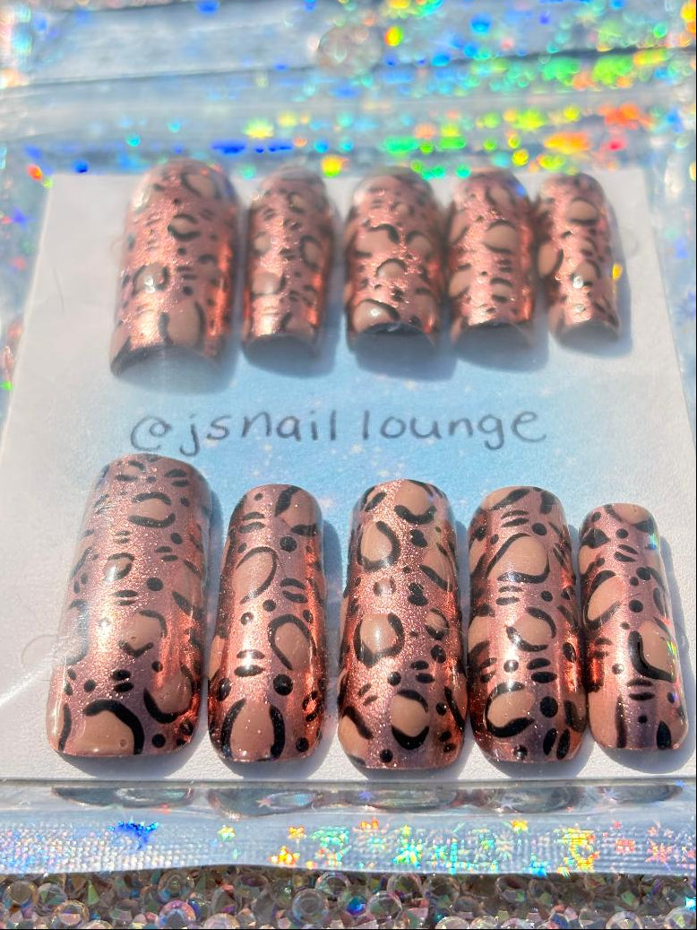 Wild Thing | Handmade Press-on Gel X Nail Set