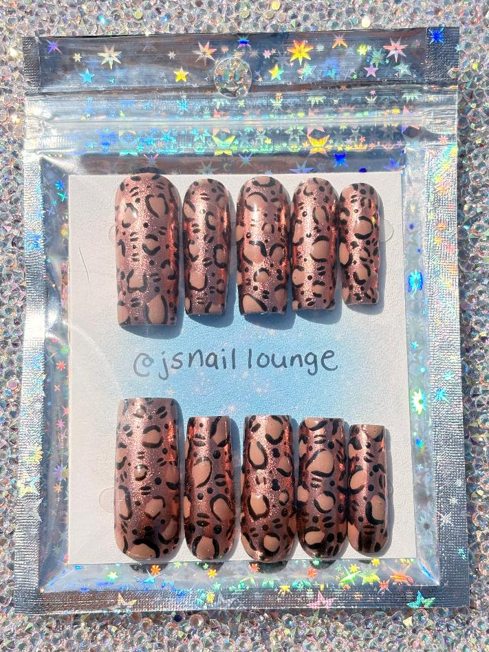 Wild Thing | Handmade Press-on Gel X Nail Set